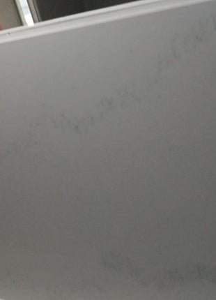 Ice Mist quartz slab